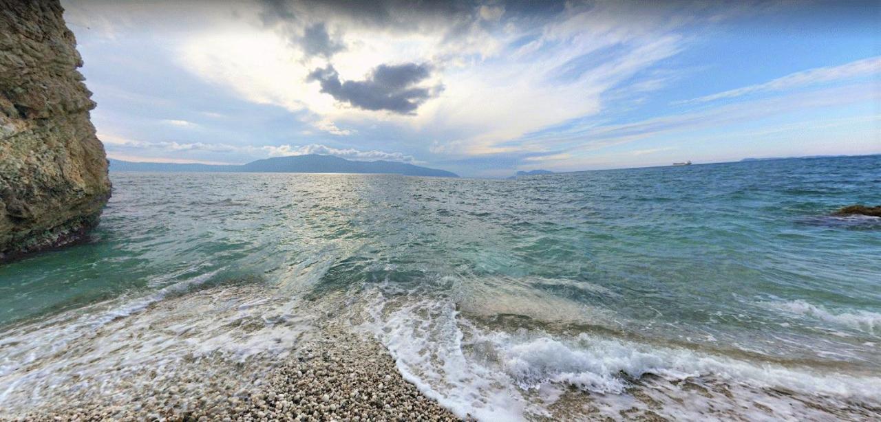 Celeste Bay * Vlore