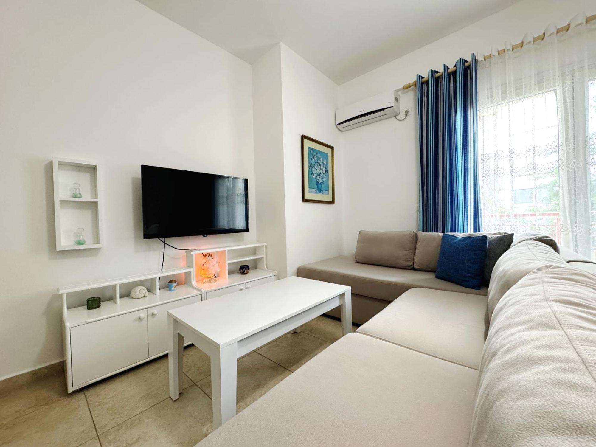 Celeste Bay Apartment *